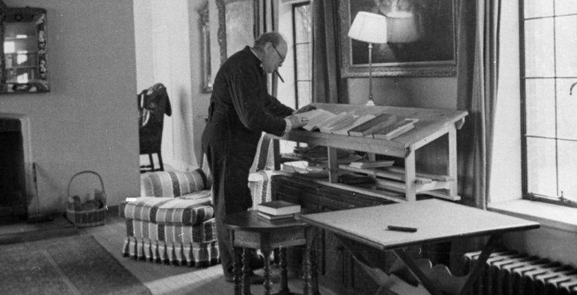 Churchill’s bedroom, desk