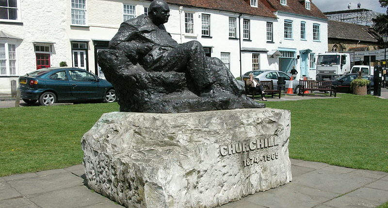In faithful memory: Sculpture by Oscar Nemon on the green in Westerham